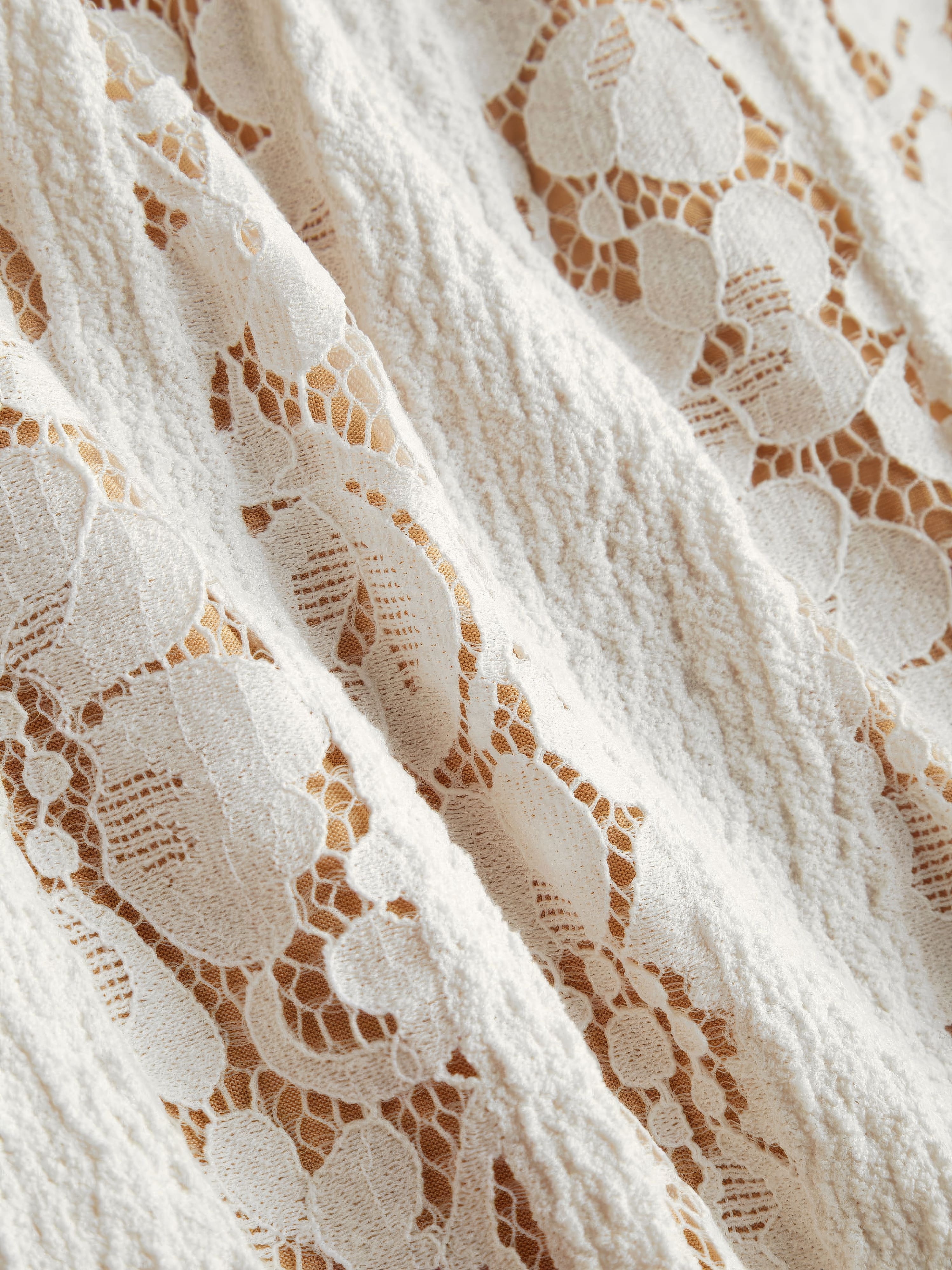 Eve - Lace Maxi Dress - Inaya